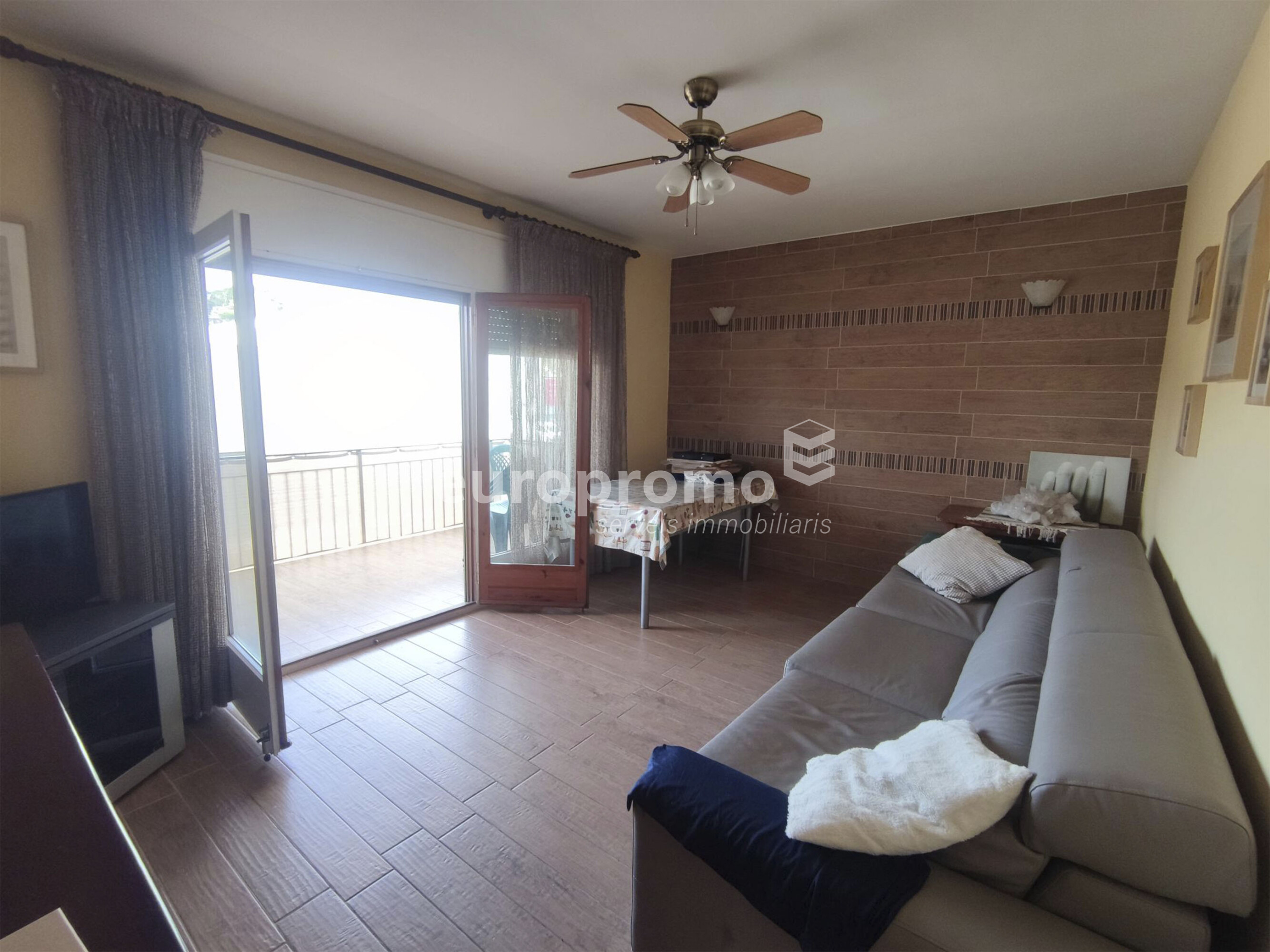 Piso muy acogedor  situado en Torre Valentina a 300m de la playa!